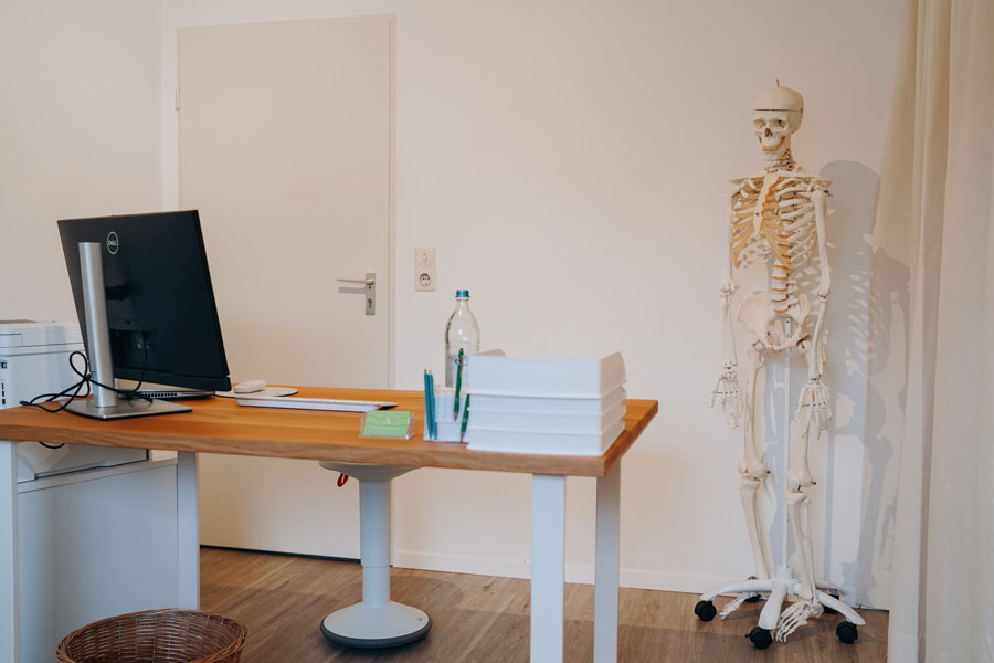 Sprechzimmer Praxis für Osteopathie Breitbrunn